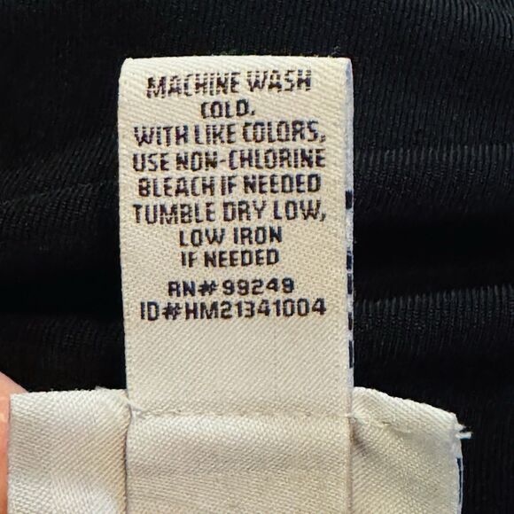 Catherines Womens Plus 4X Black Knit Top Asymmetrical Hem Long Sleeve Light - Picture 5 of 6